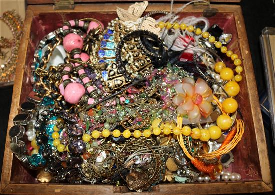 Mixed costume jewellery